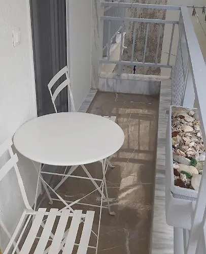 Theta θ2 Luxury Apartment's سالونيك